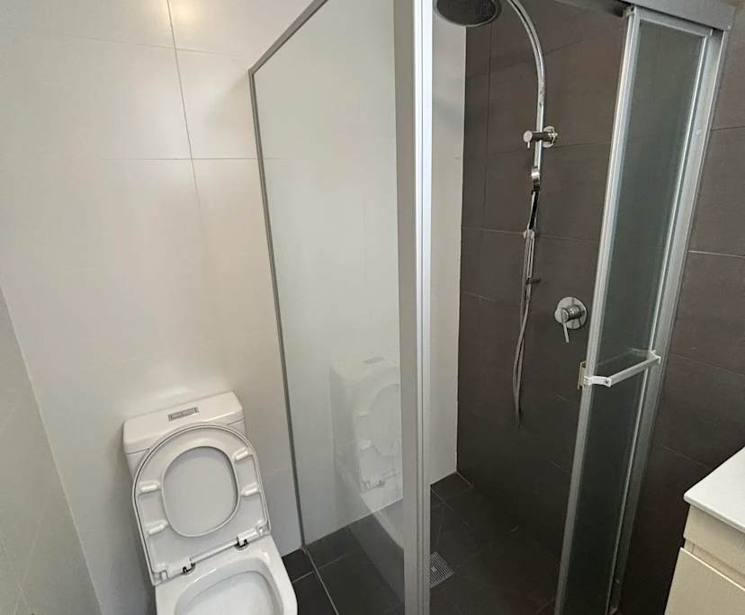 $300, Flatshare, 2 bathrooms, Homebush West NSW 2140