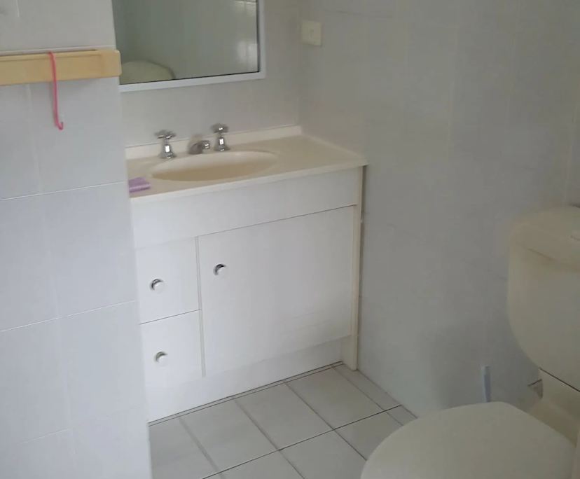 $400, Flatshare, 2 bathrooms, Auchenflower QLD 4066