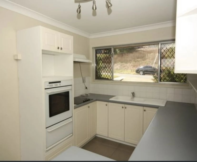 $220, Share-house, 5 bathrooms, Banora Point NSW 2486