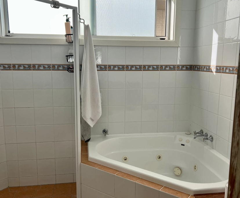 Whole property with 2 rooms for rent