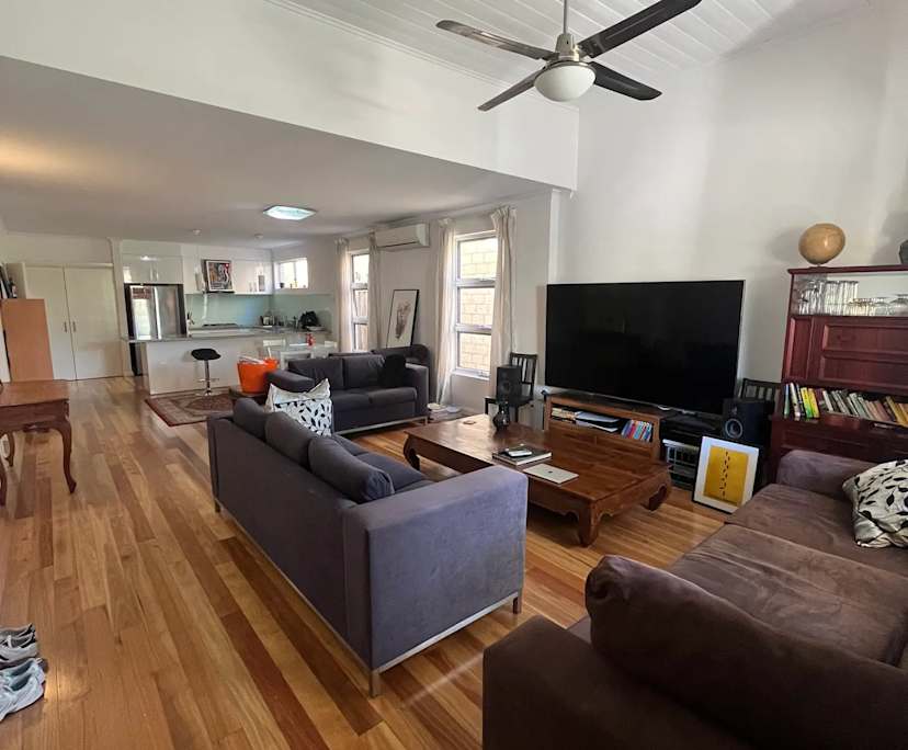 Furnished room in a share house