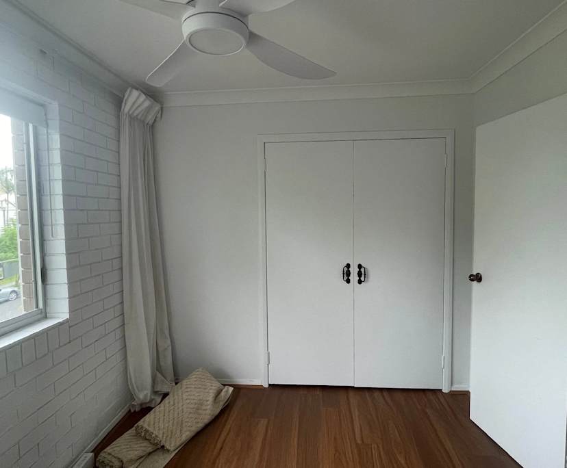 $300, Flatshare, 2 bathrooms, Saint Lucia QLD 4067