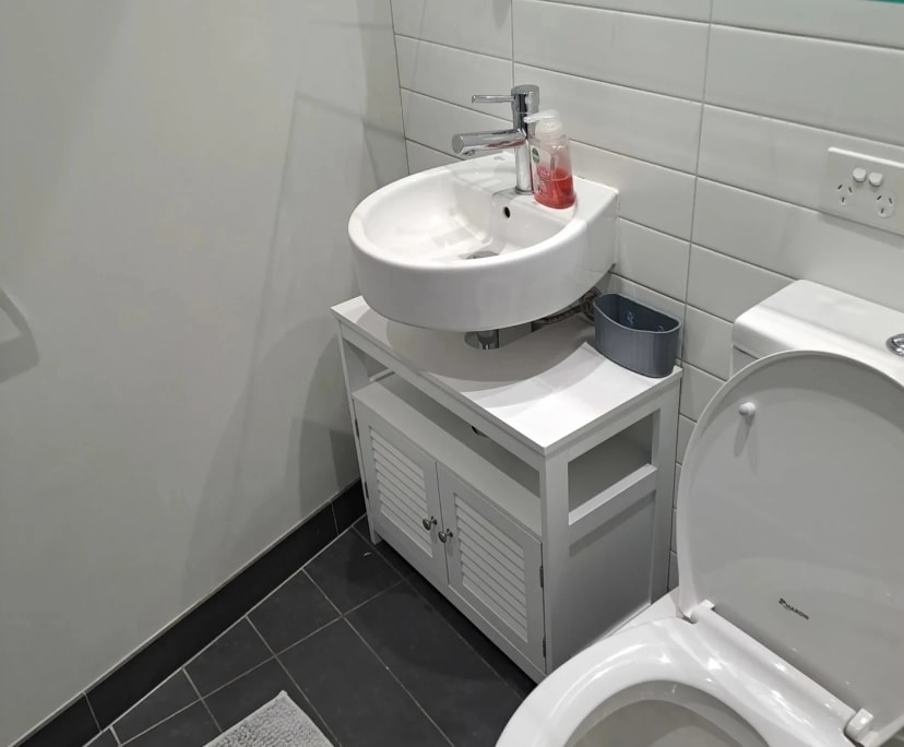 $400, Flatshare, 2 bathrooms, Docklands VIC 3008