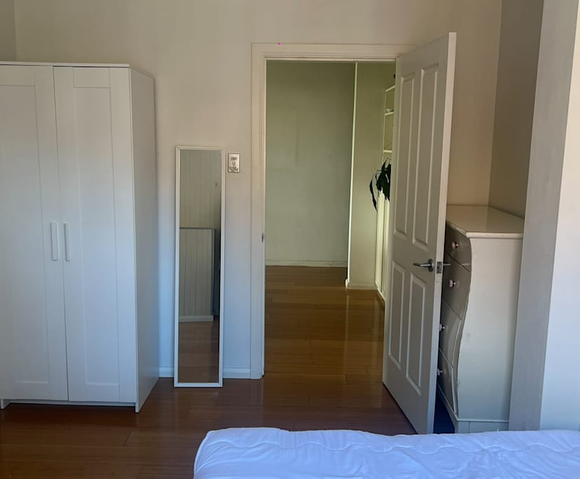 $400, Flatshare, 3 bathrooms, Bellevue Hill NSW 2023