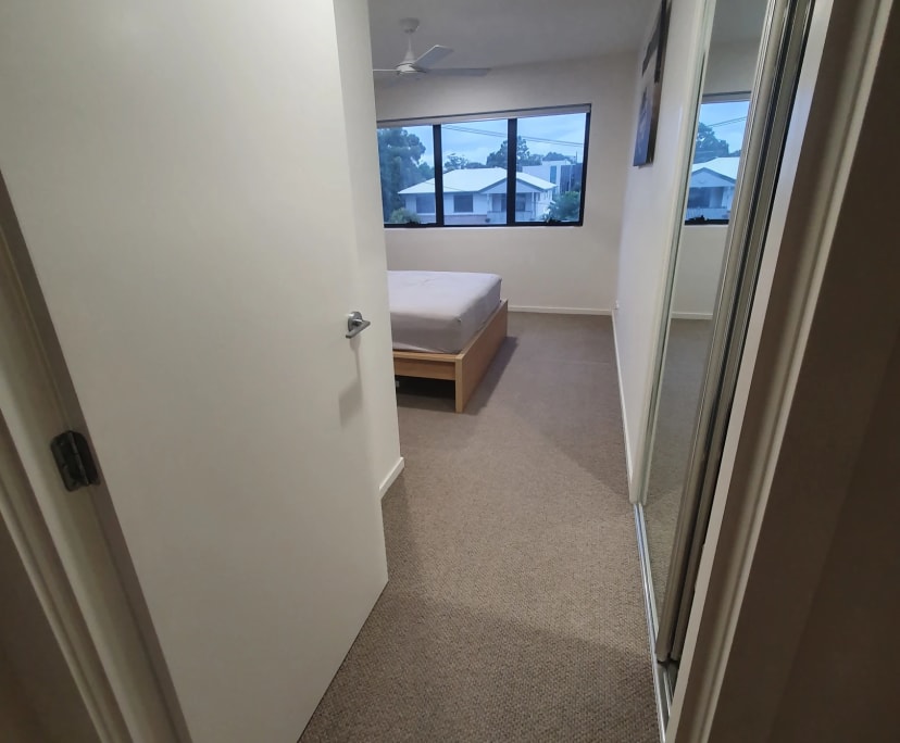 Unfurnished room with own bathroom