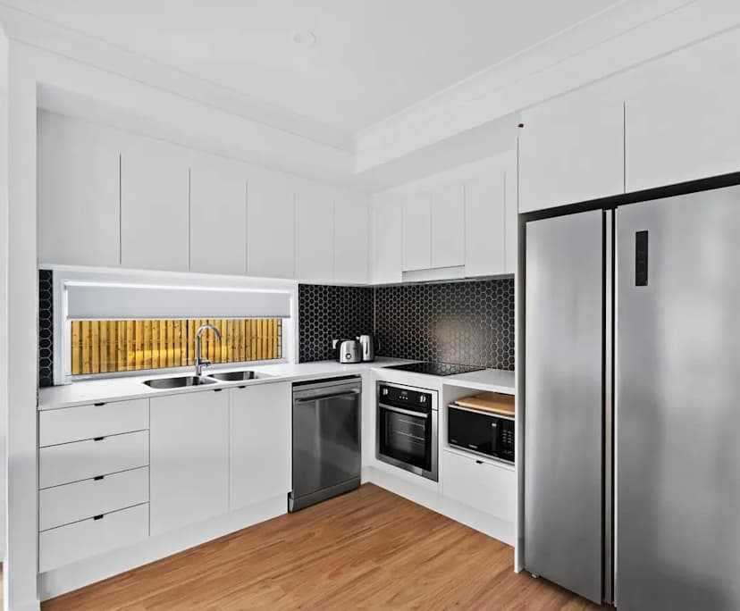 $310, Share-house, 3 bathrooms, Greenbank QLD 4124