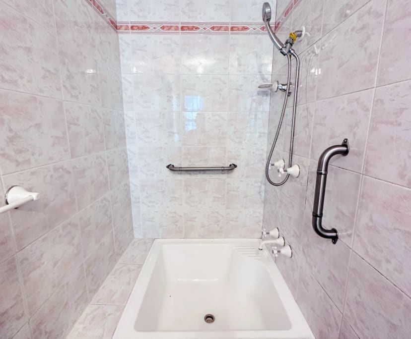 $280, Flatshare, 3 bathrooms, Lewisham NSW 2049