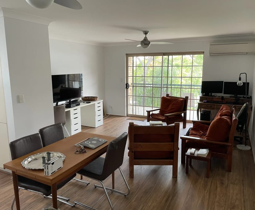 Unfurnished room in a flatshare