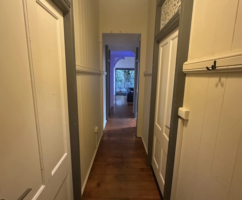 $320, Share-house, 4 bathrooms, Woolloongabba QLD 4102