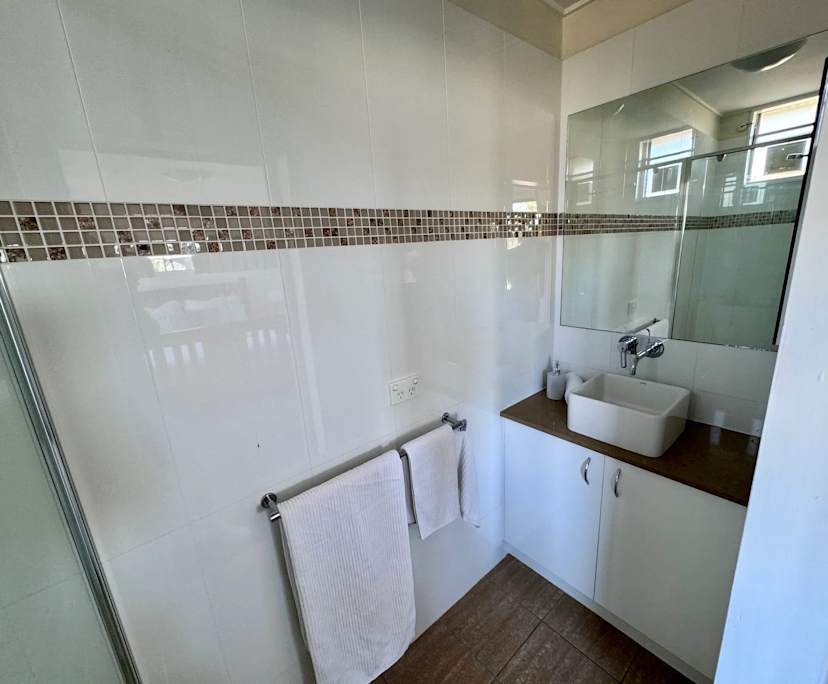 $370, Share-house, 4 bathrooms, Coorparoo QLD 4151