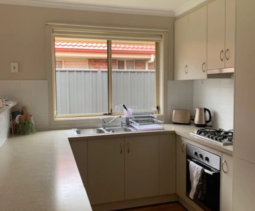 $260, Share-house, 5 bathrooms, Andrews Farm SA 5114