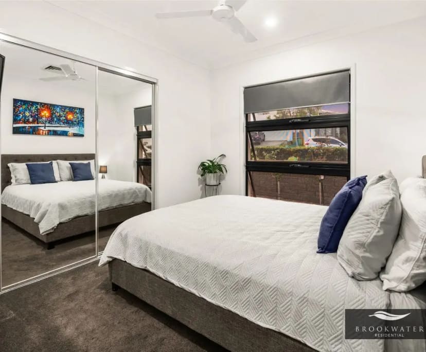 $300, Share-house, 4 bathrooms, Augustine Heights QLD 4300