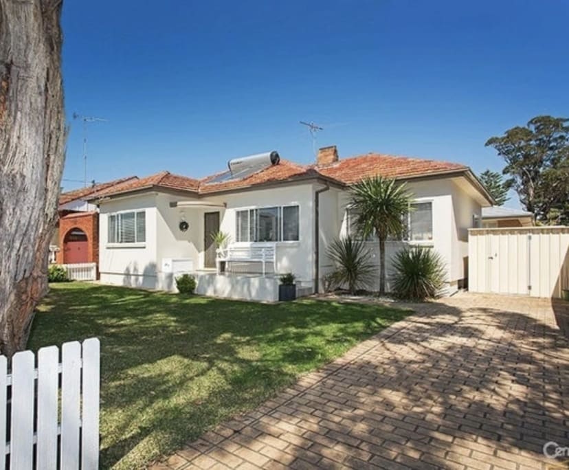 Room for Rent in Caringbah South, Sydney 235, Unf...