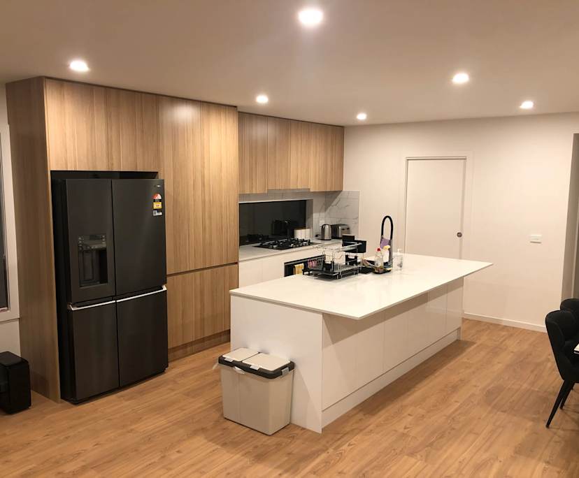 Room in a share house