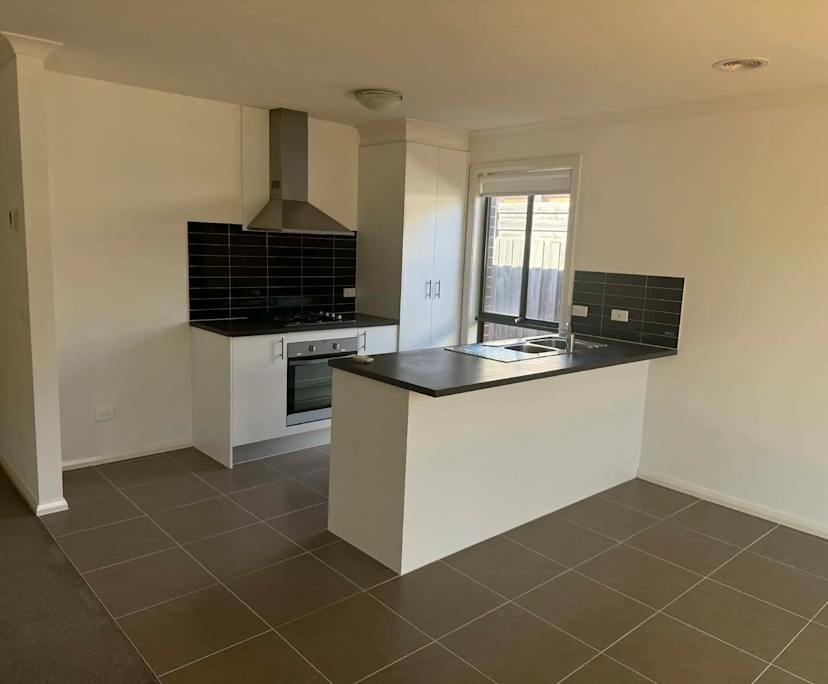 Whole property with 4 rooms for rent