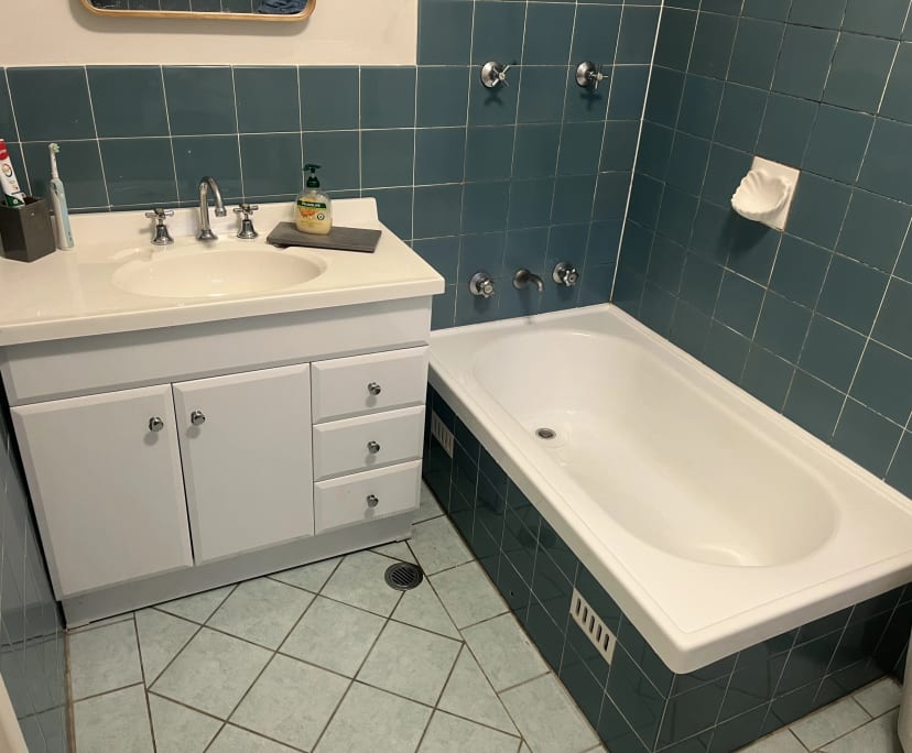 $310, Flatshare, 2 bathrooms, Queenscliff NSW 2096