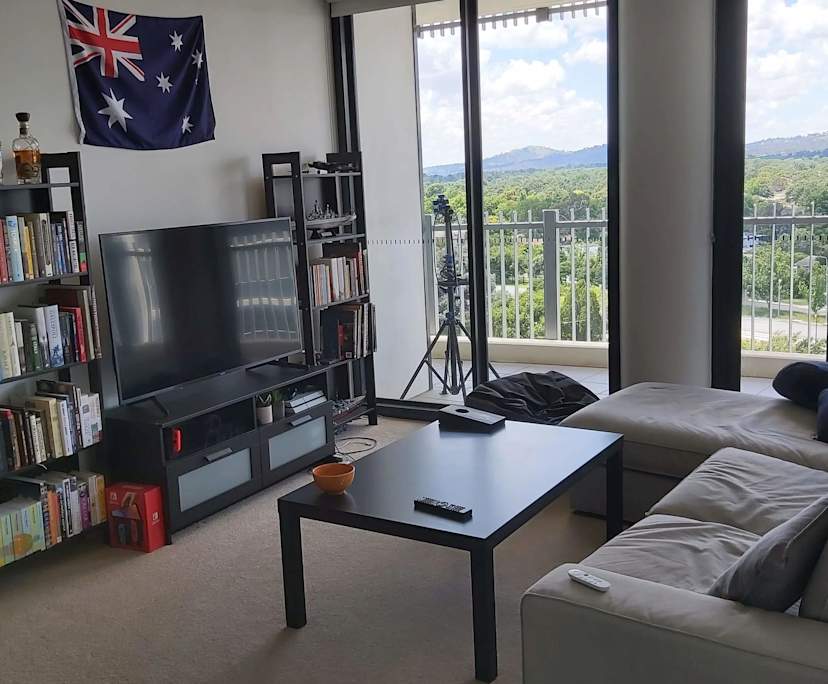 Unfurnished room in a flatshare