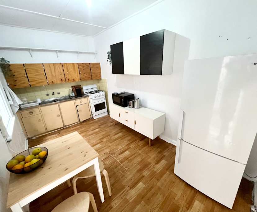$250, Share-house, 4 bathrooms, Surry Hills NSW 2010