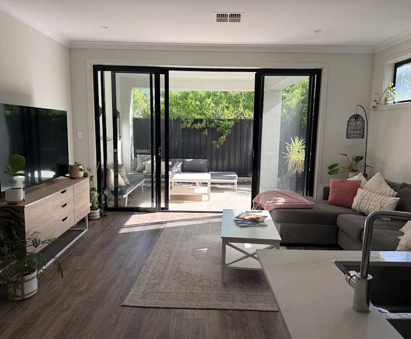 Unfurnished room in a share house