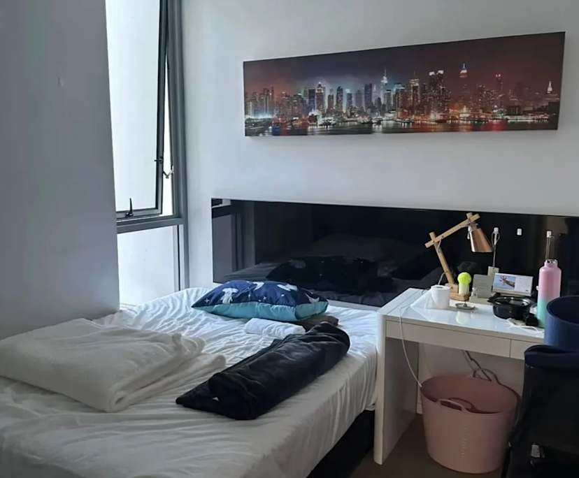 Furnished room with own bathroom