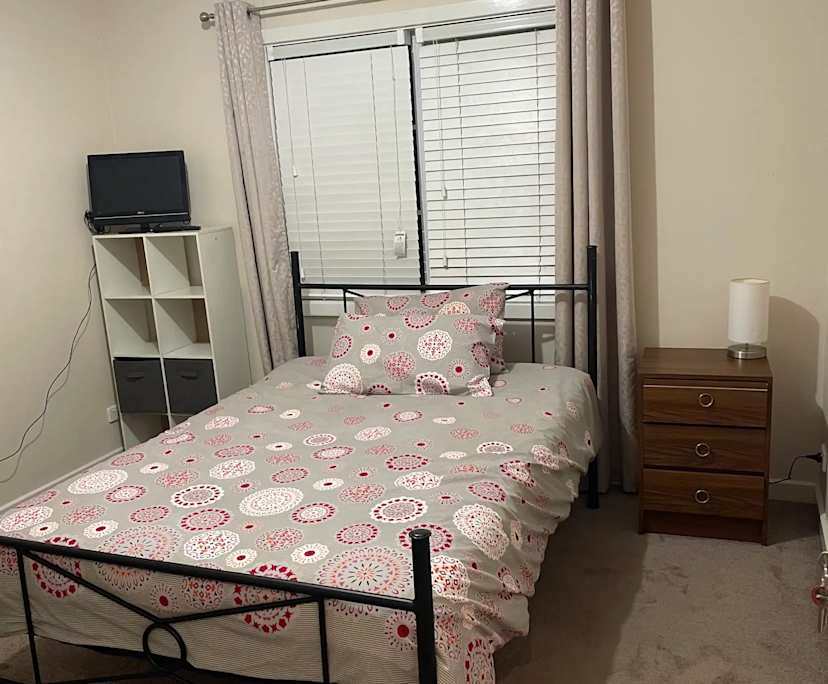 $190, Share-house, 3 bathrooms, Caroline Springs VIC 3023