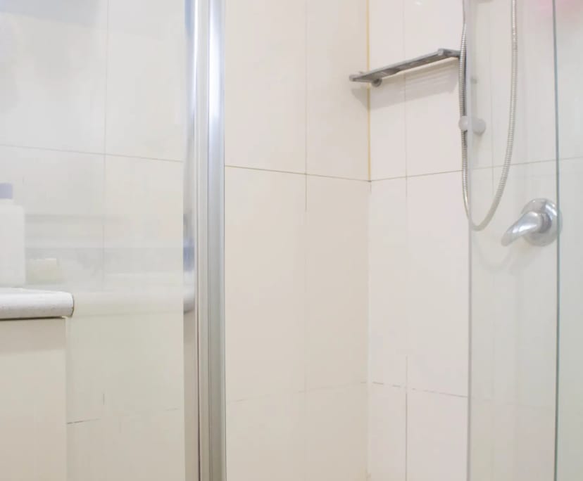 $240, Share-house, 3 bathrooms, Noble Park VIC 3174