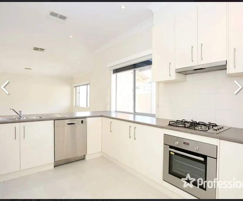 Unfurnished room in a share house