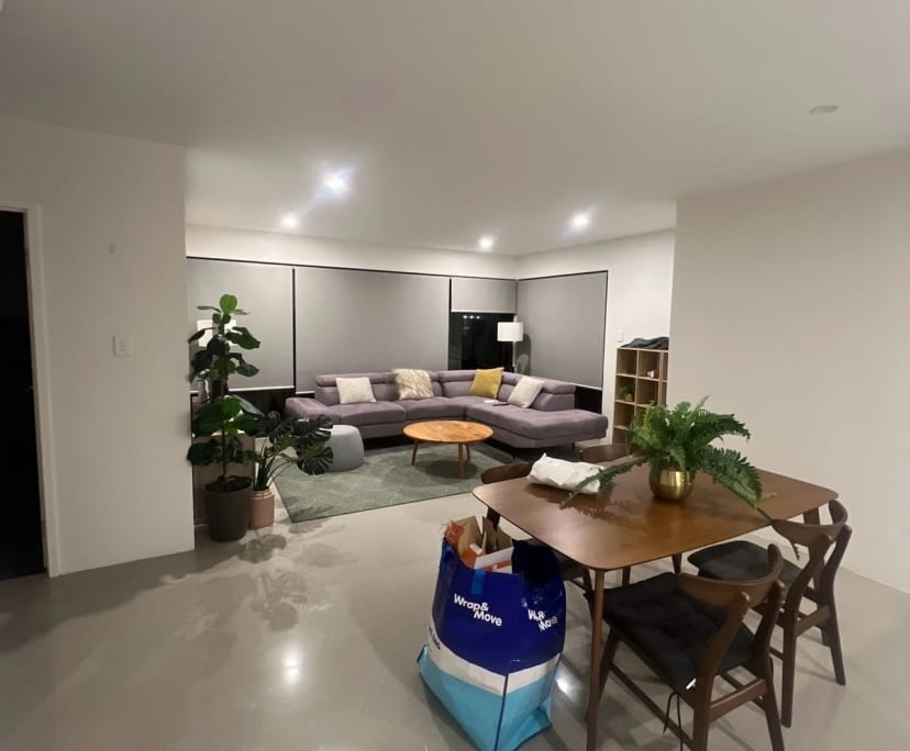 Furnished room with own bathroom