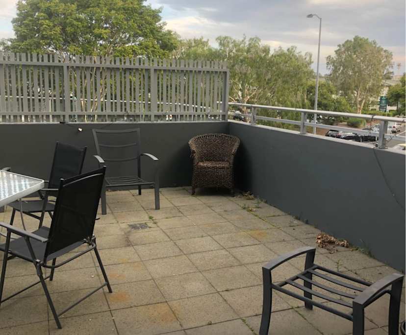 $350, Share-house, 3 bathrooms, Burleigh Waters QLD 4220