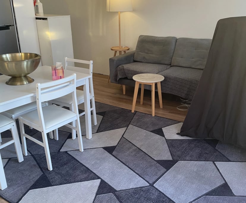 $600, 1-bed, 1 bathroom, Broadbeach QLD 4218