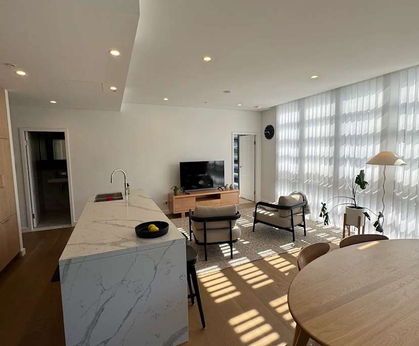 $700, Flatshare, 2 bathrooms, Crows Nest NSW 2065