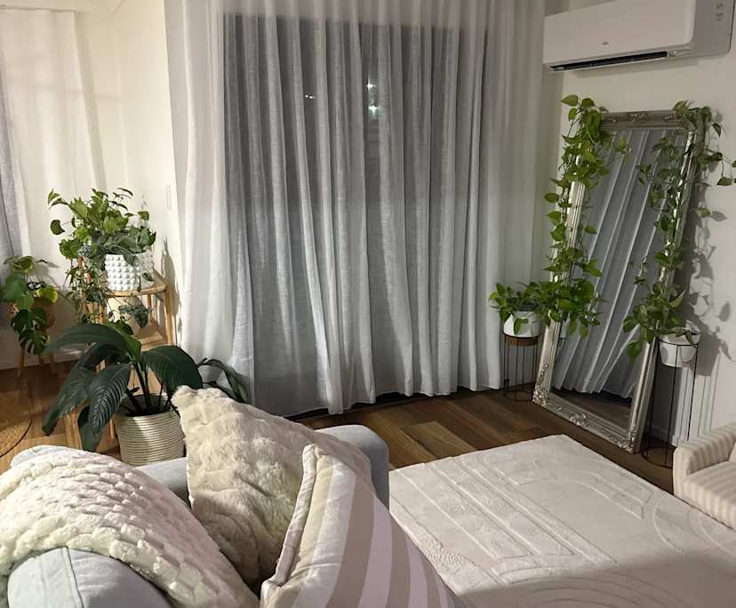 Unfurnished room with own bathroom