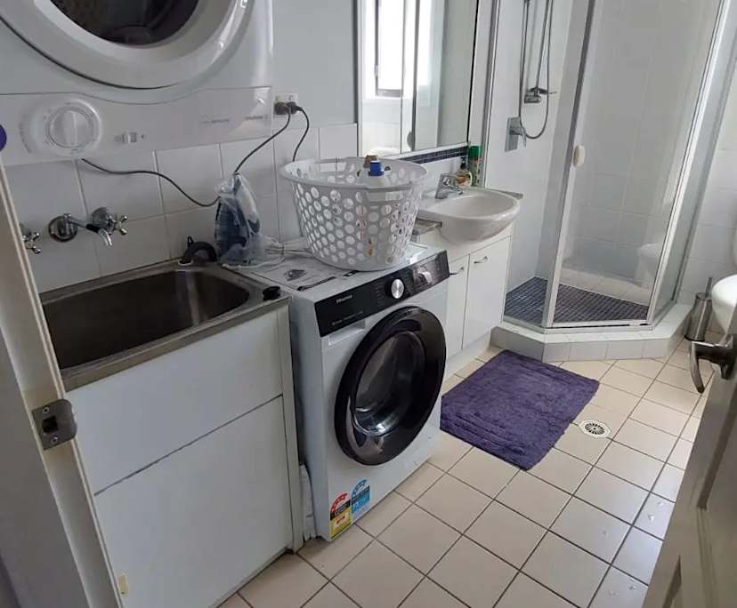 $410, Flatshare, 2 bathrooms, Bowen Hills QLD 4006