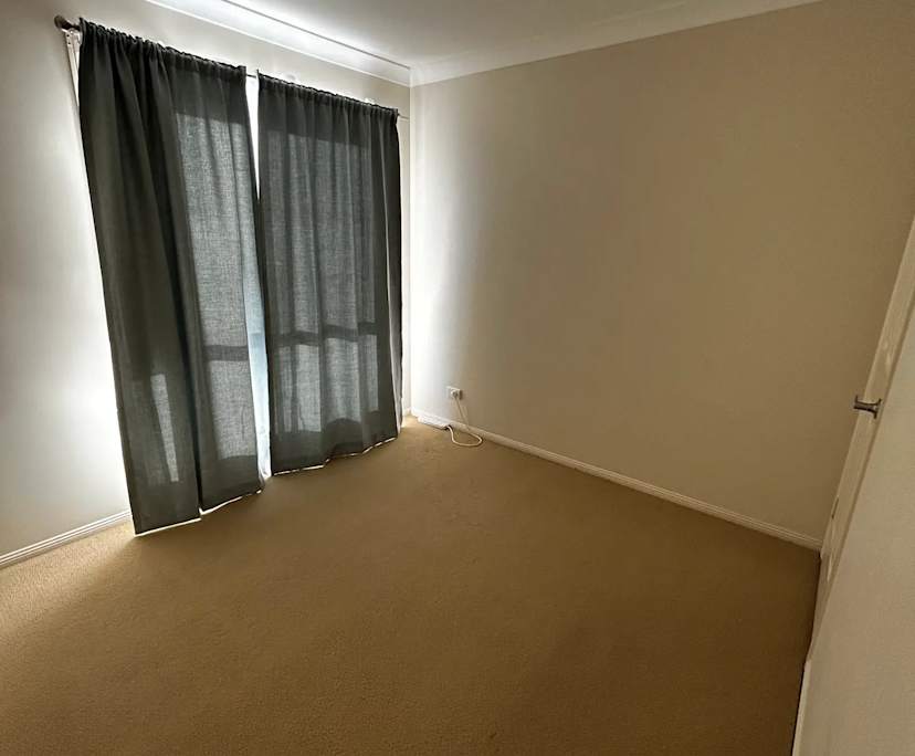 Unfurnished room with own bathroom