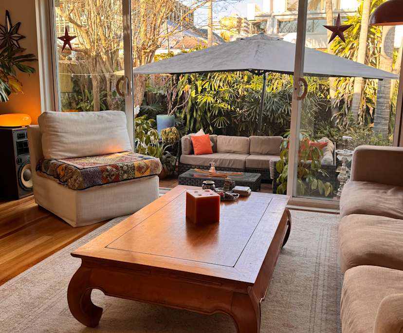 Room in a share house