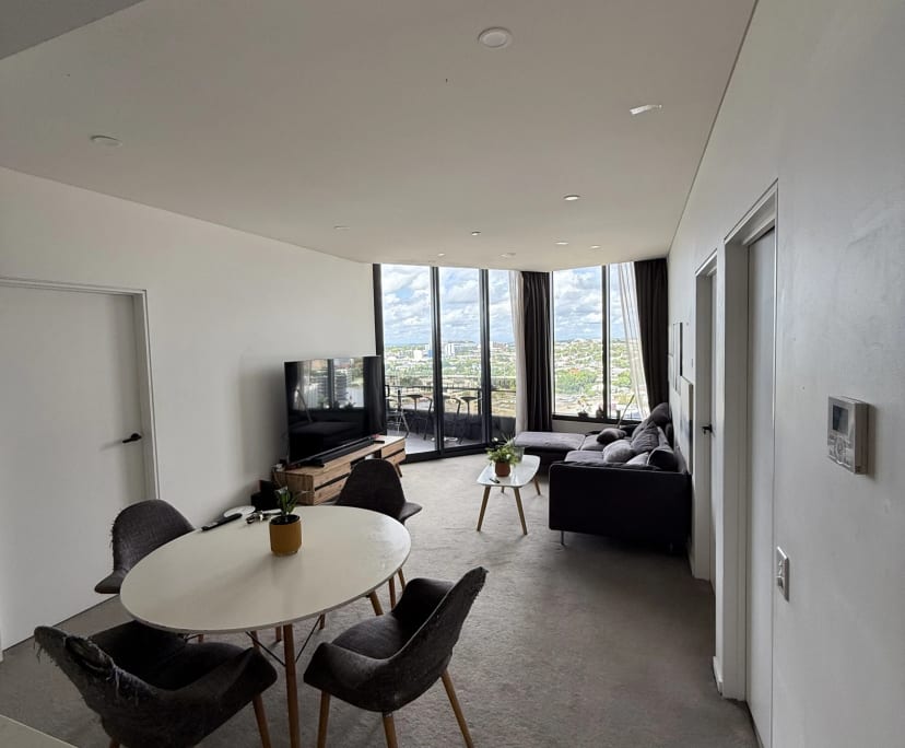 Furnished room in a flatshare