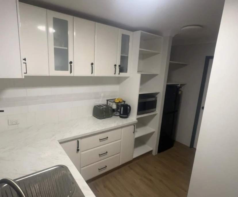 Furnished room granny flat for rent
