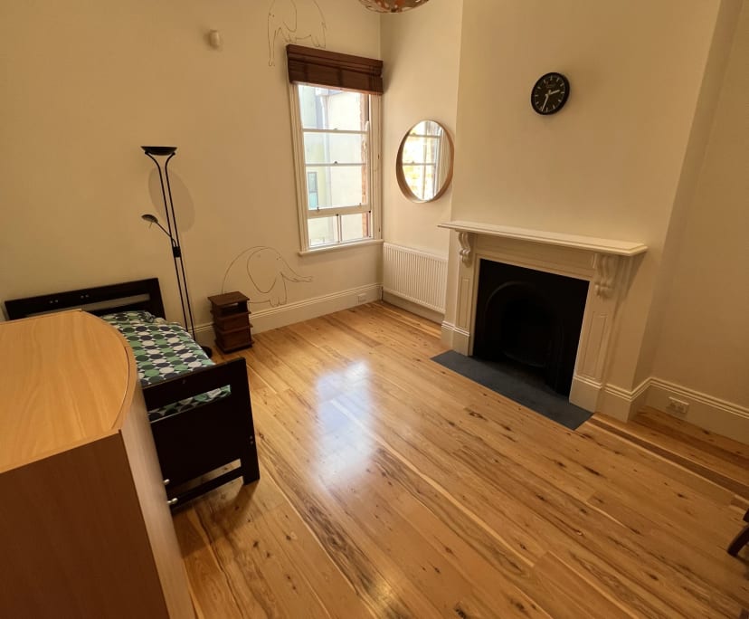 Furnished room in a share house