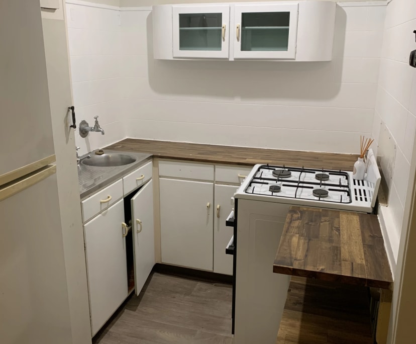 Granny Flat for Rent in Ipswich, QLD 240, Furnish...