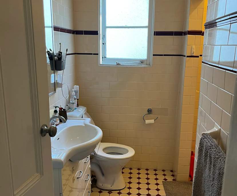 $415, Share-house, 3 bathrooms, Leichhardt NSW 2040