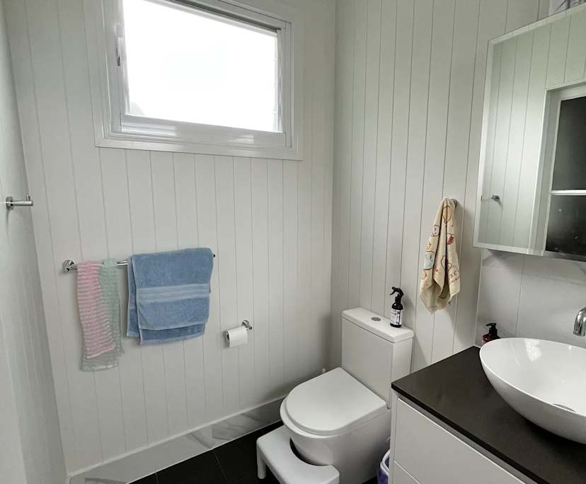 $320, Share-house, 3 bathrooms, Annerley QLD 4103