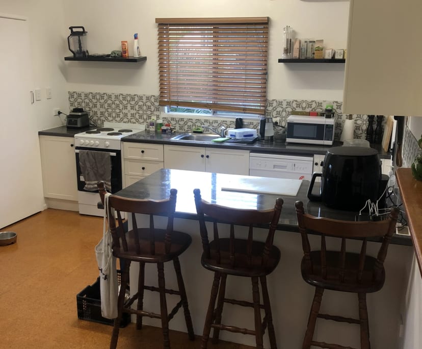 $200, Share-house, 2 bathrooms, Seven Hills QLD 4170