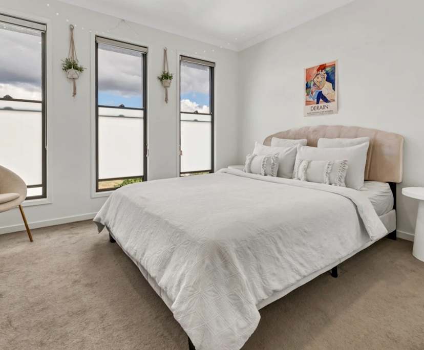 Room in a share house