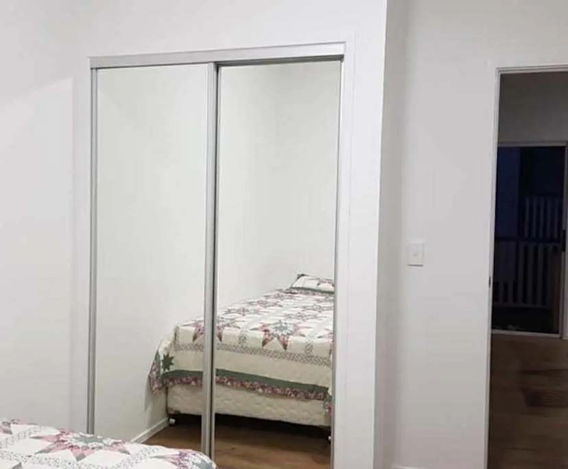 $320, Share-house, 4 bathrooms, Kelvin Grove QLD 4059