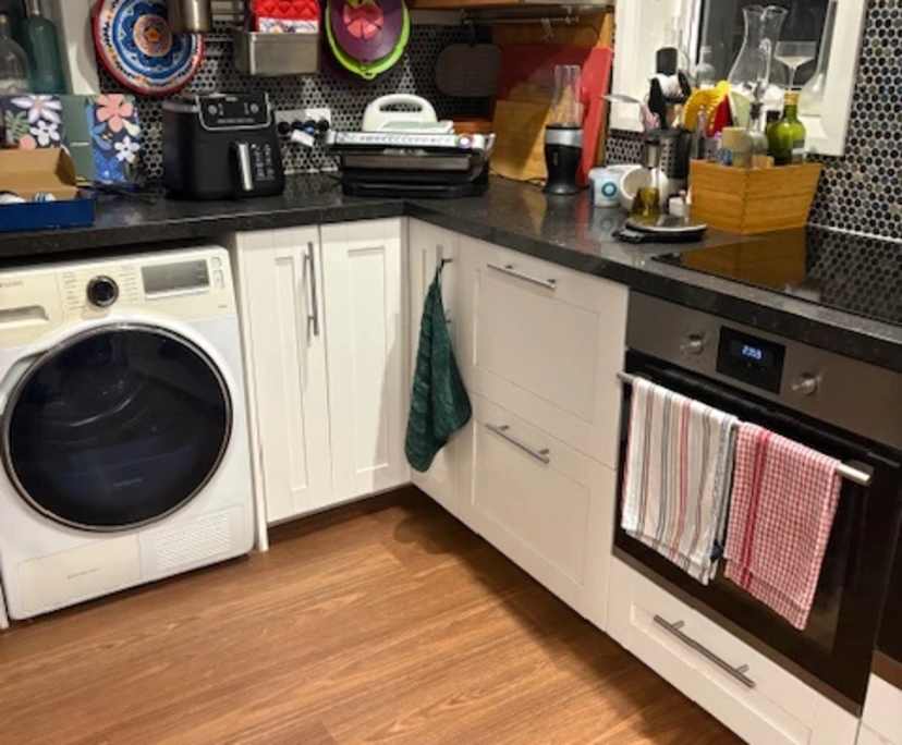 $280, Homestay, 3 bathrooms, Lyneham ACT 2602