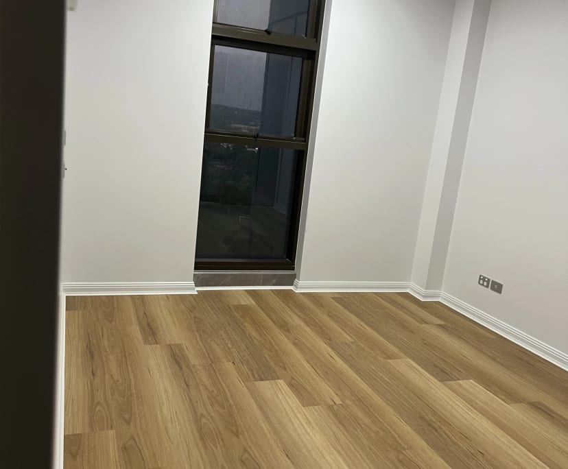 Furnished room with ensuite in a flatshare