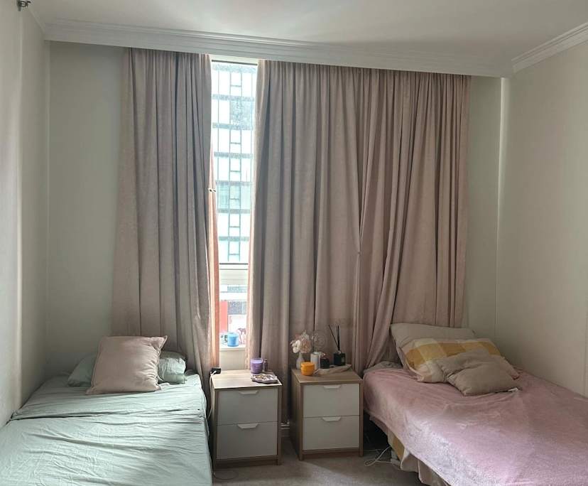 Furnished room in a flatshare