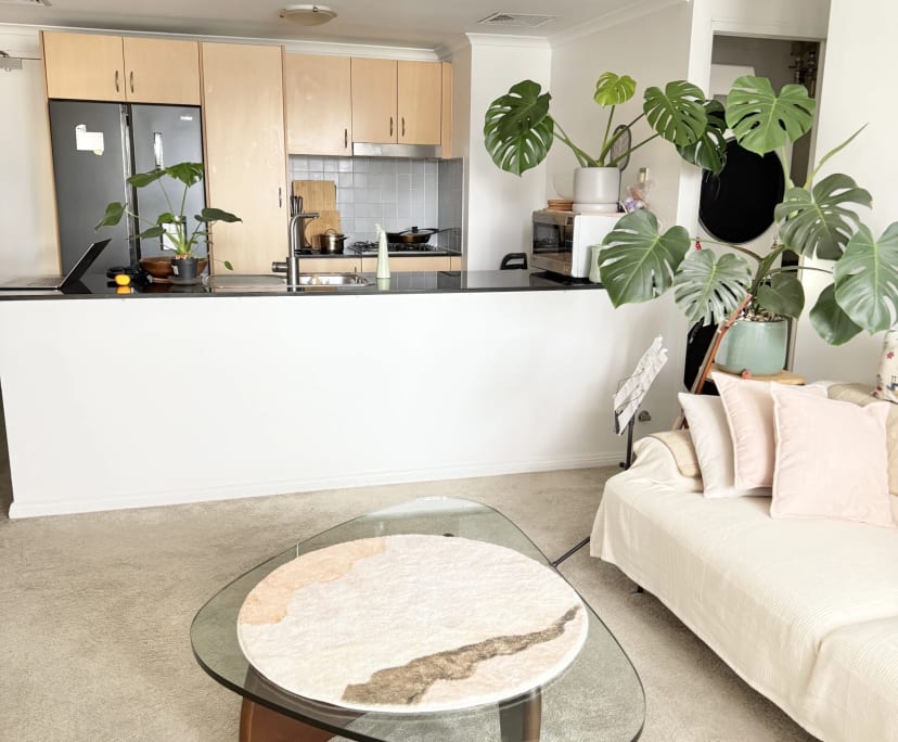 Furnished room in a flatshare