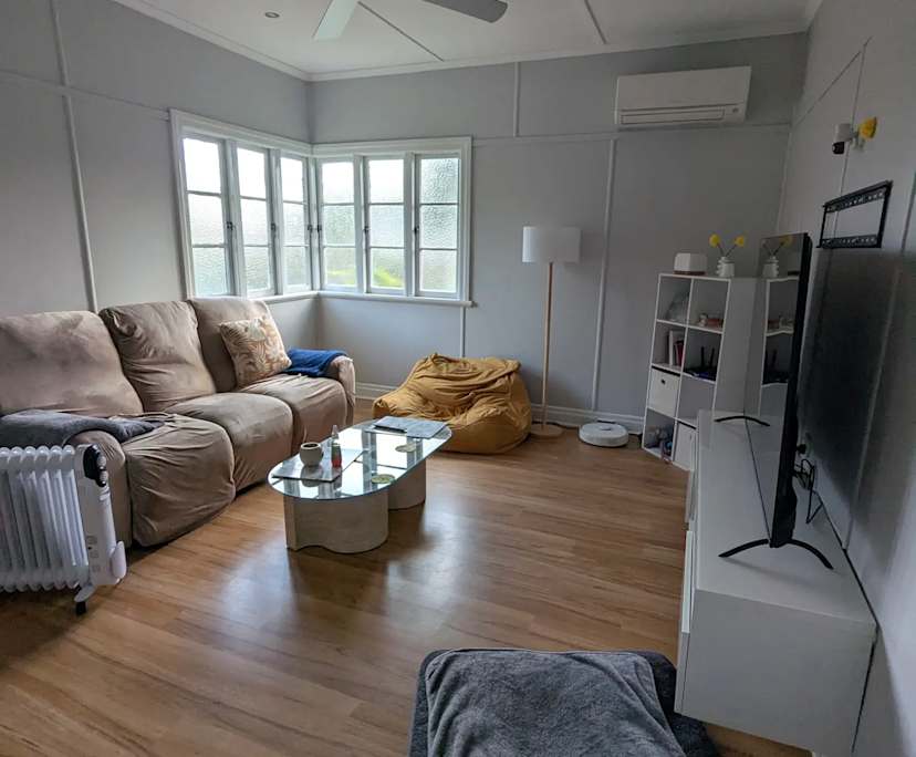 Unfurnished room in a share house