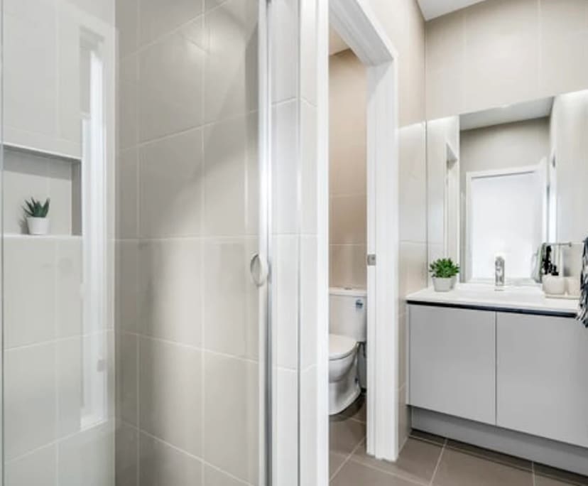 Unfurnished room in a share house